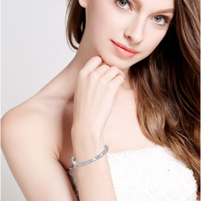 Subtle Trilogy Zircon Bracelet